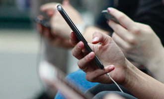 Are smart phones to blame for your back pain