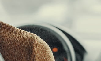 How to reduce back pain when driving