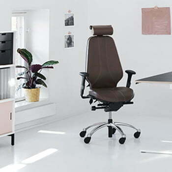 Brown leather rh 400 chair in 24 hour specification with headrest