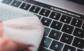 social distancing in offices, covid secure offices, clean desk policies