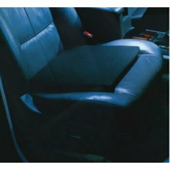 sitting wedge in car